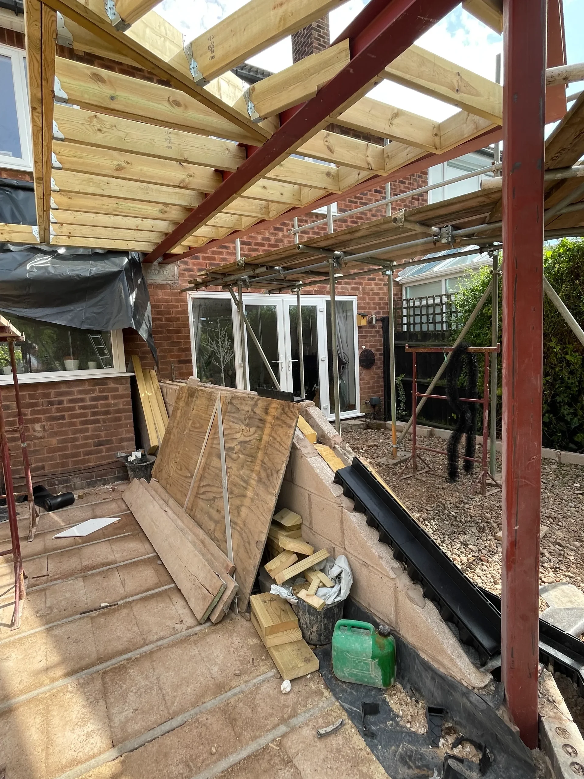 Sloping kitchen counter being formed