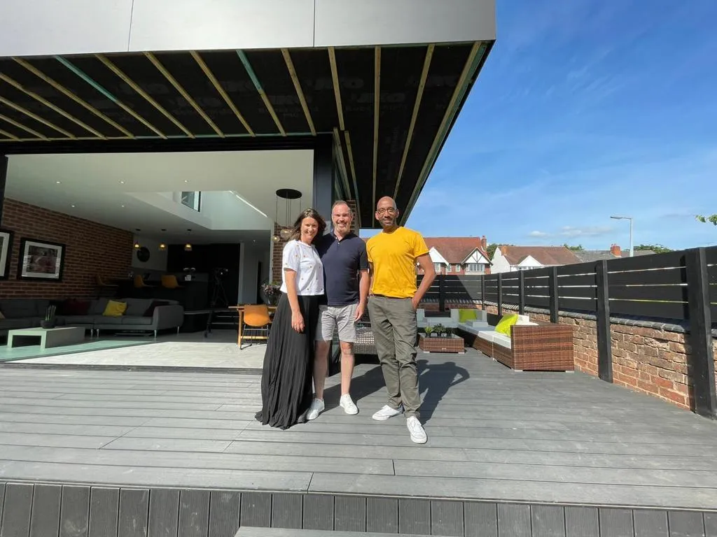 Channel 4’s ‘hero’ shot with co-presenter Damion Burrows and the clients