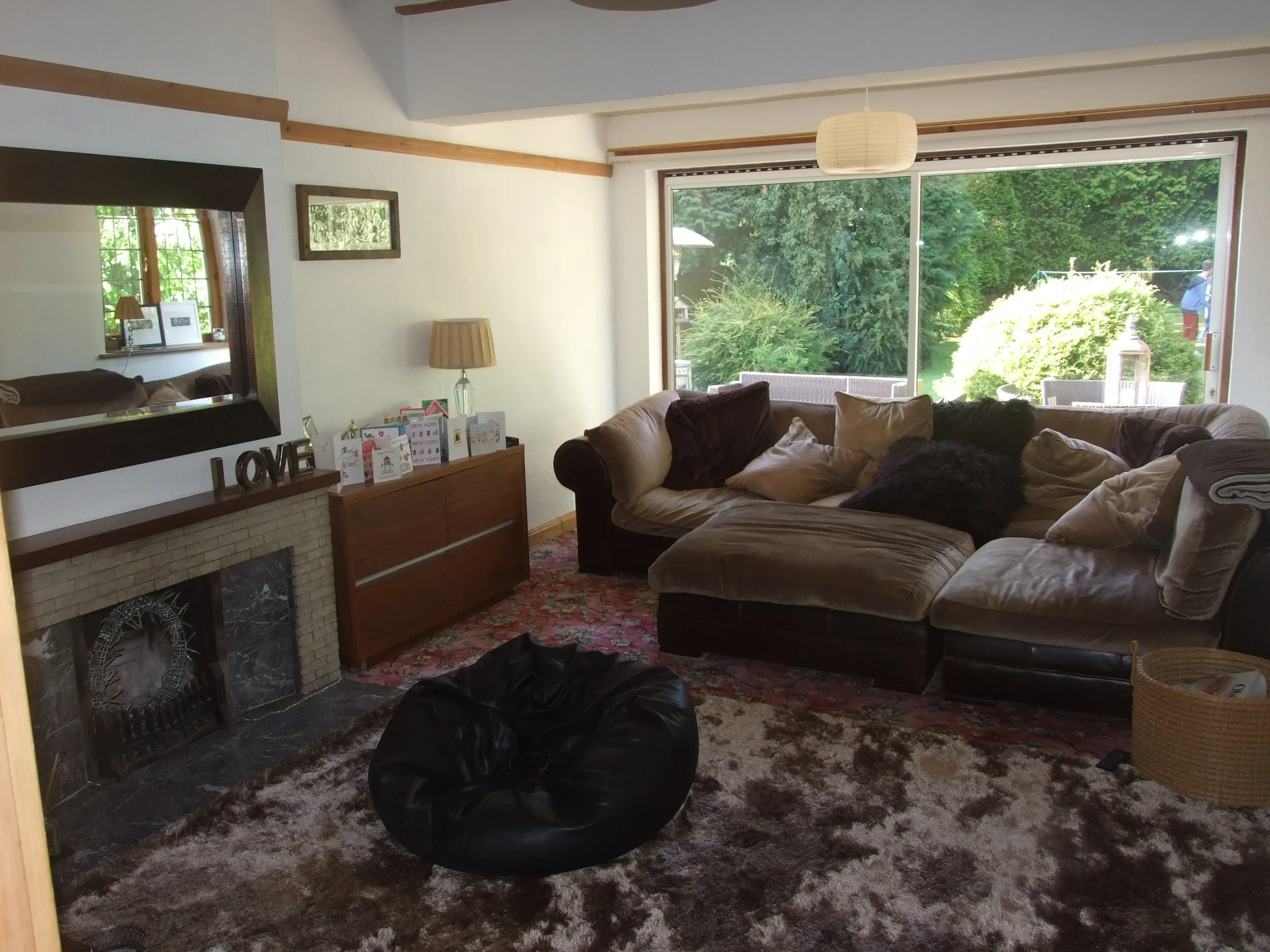 Existing lounge