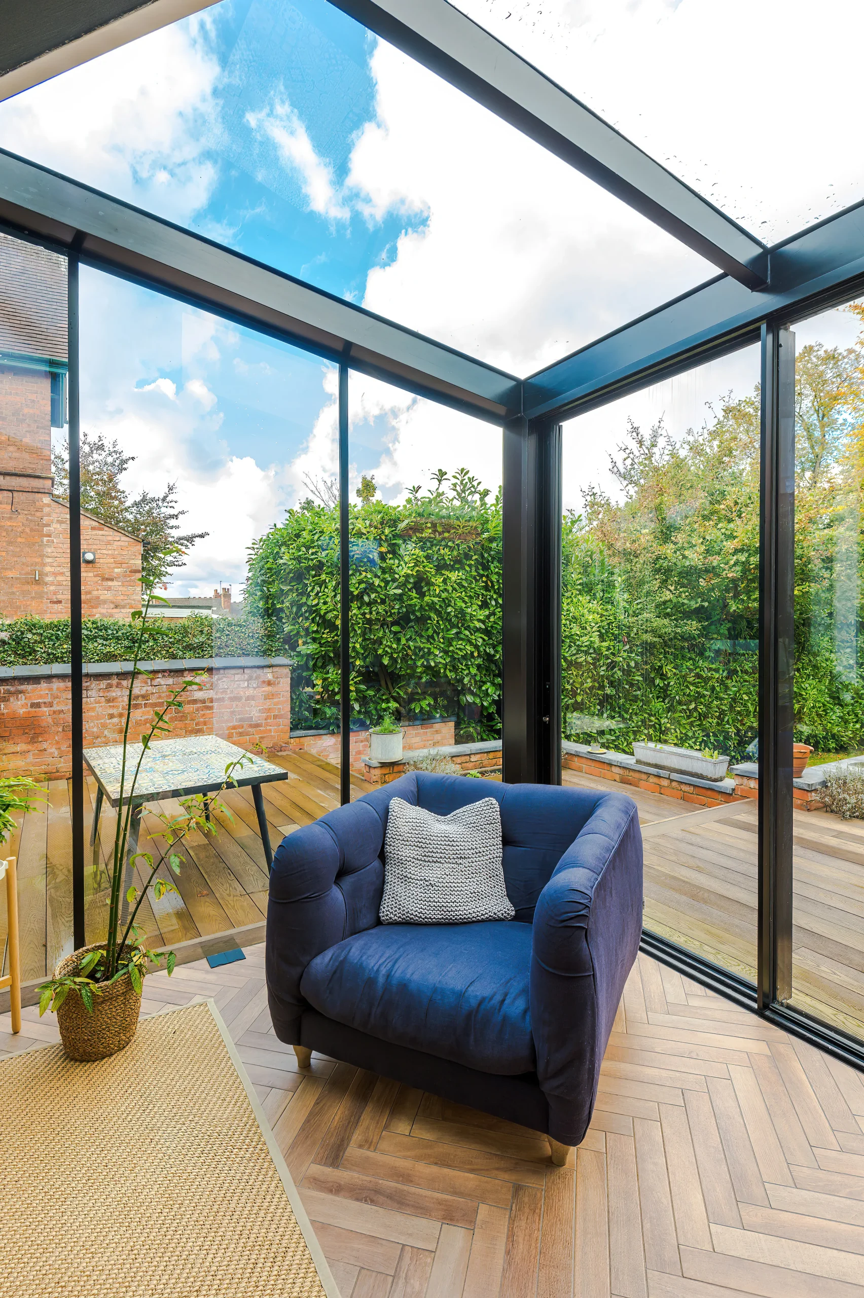 Glass cube extension